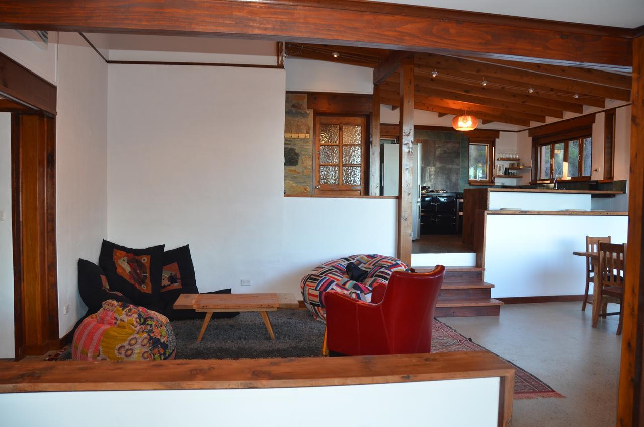 Of Stone & Wood Guesthouse Muston エクステリア 写真
